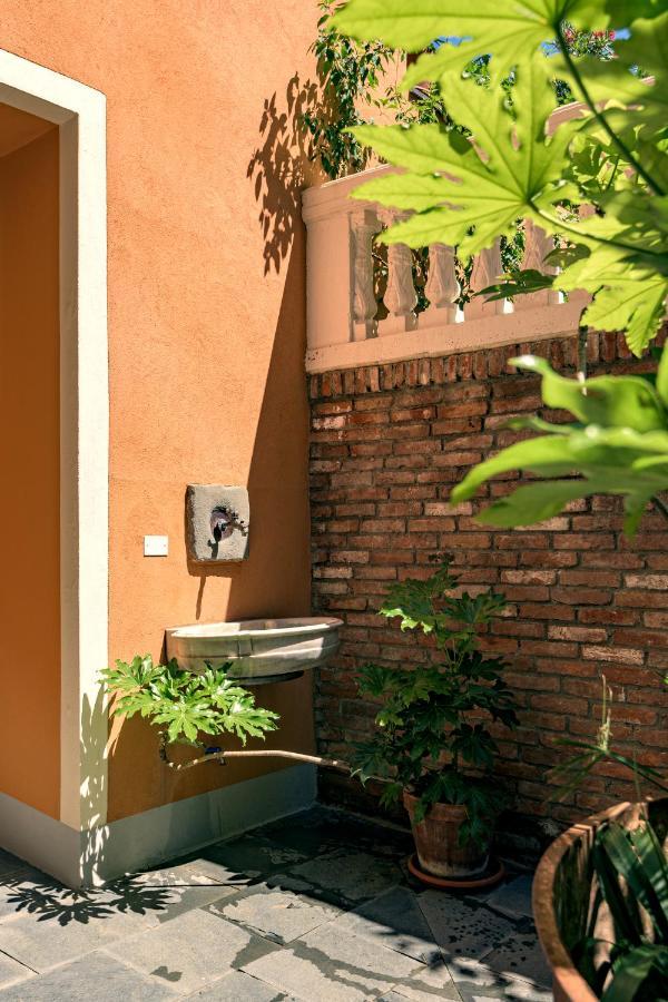 Residenza Di Prestigio In Riva Al Lago Marone Loft Eksteriør bilde