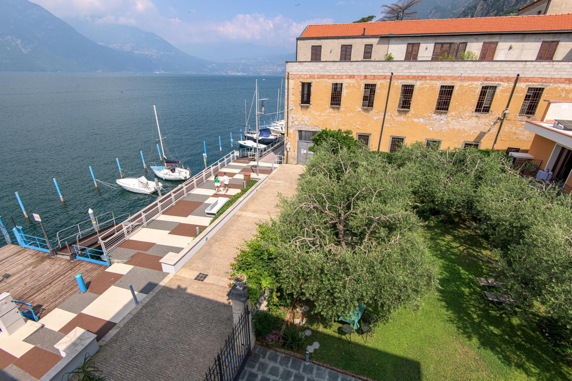 Residenza Di Prestigio In Riva Al Lago Marone Loft Eksteriør bilde